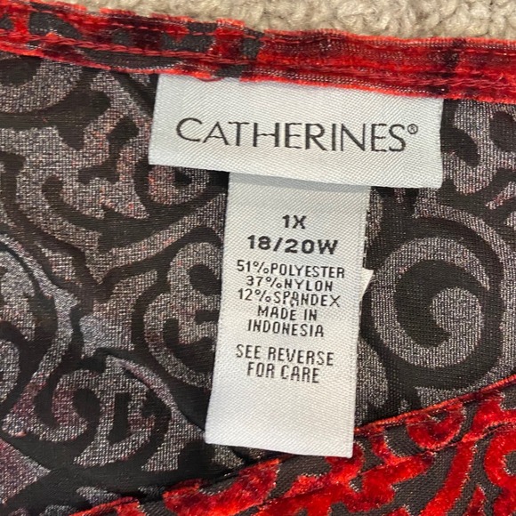 Catherine's 1X Red Burnout Velvet Tunic Top Plus Size 18/20W Long Sleeve - Picture 5 of 6